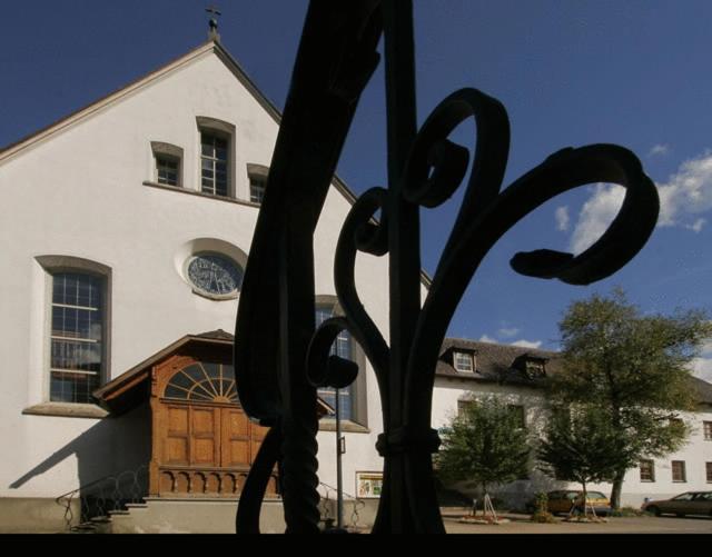 Seminar- Und Gaestehaus Im Kloster Bezau Exterior photo